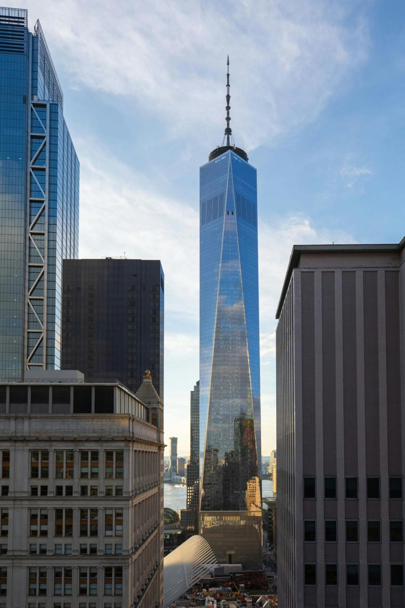 Moxy Nyc Downtown Hotel New York Exterior photo